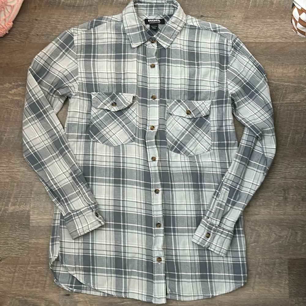 Women’s Oversized Flannel